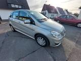 Mercedes-Benz B 160 BlueEFFICIENCY - - Mercedes-Benz B 160 in Bielefeld