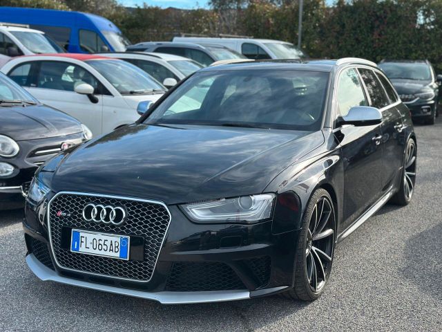 Audi RS4 Avant4.2 V8 FSI quattro S tronic