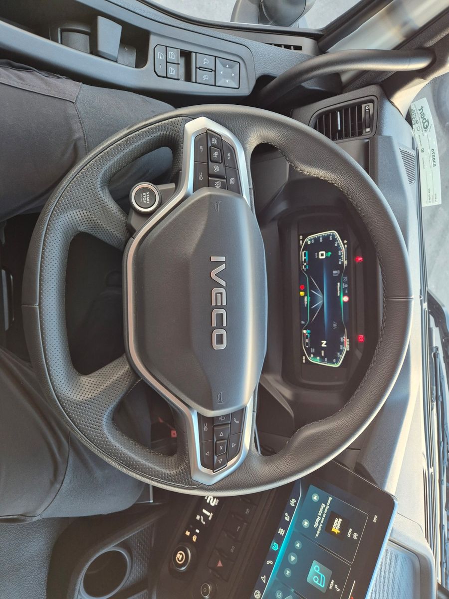 Fahrzeugabbildung Iveco AT190S40/FP Böse Schwenkwand LBW AHK