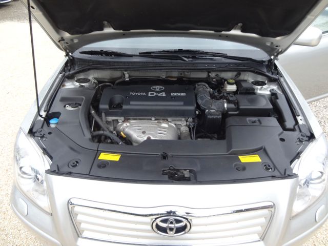 Fahrzeugabbildung Toyota Avensis 2.0 Executive Lim./1.Hand/Klima/64.900km