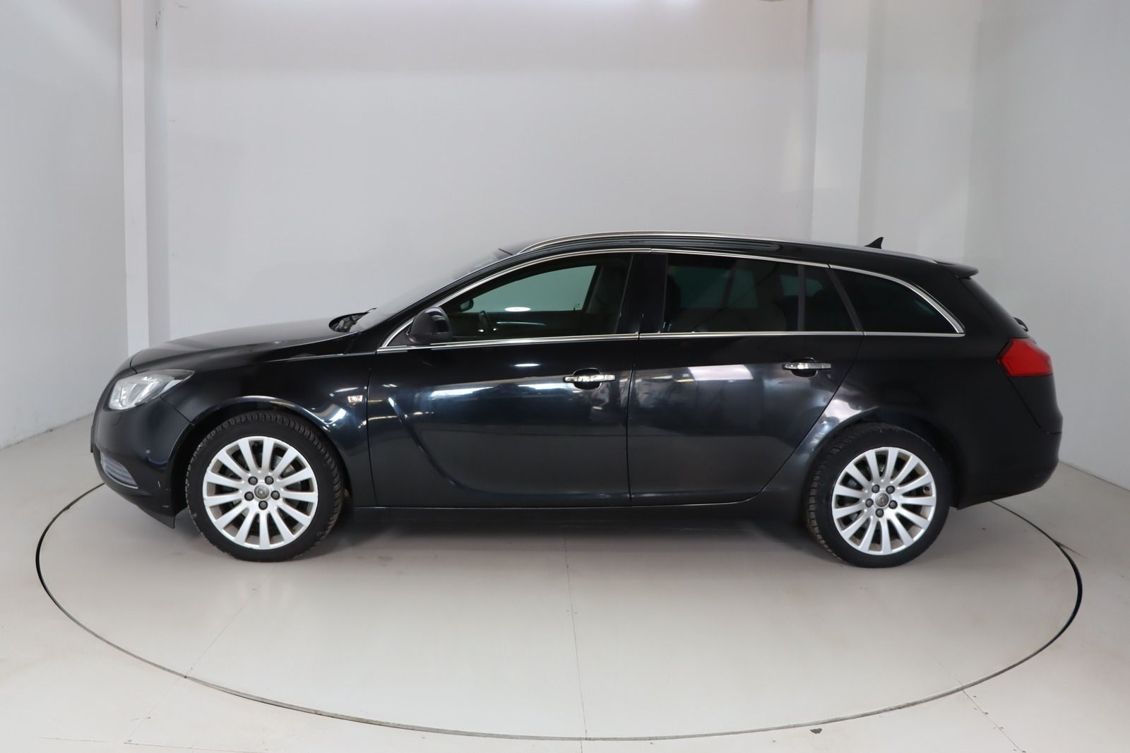 Fahrzeugabbildung Opel Insignia A Sports Tourer Innovation 4x4