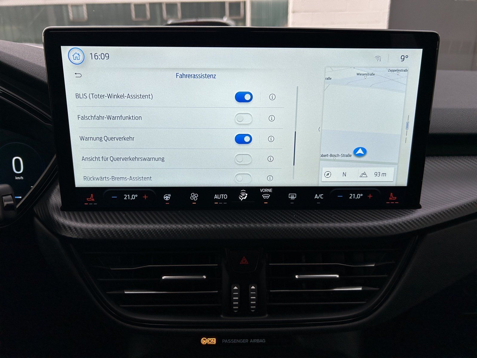Fahrzeugabbildung Ford Kuga 2.5 St-Line X Aut./LED/ACC/KAMERA/PANO/AHK/
