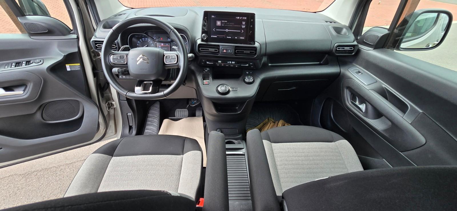Citroën  Berlingo XL 131 PS Benzin | EAT8 Automatik,AHK