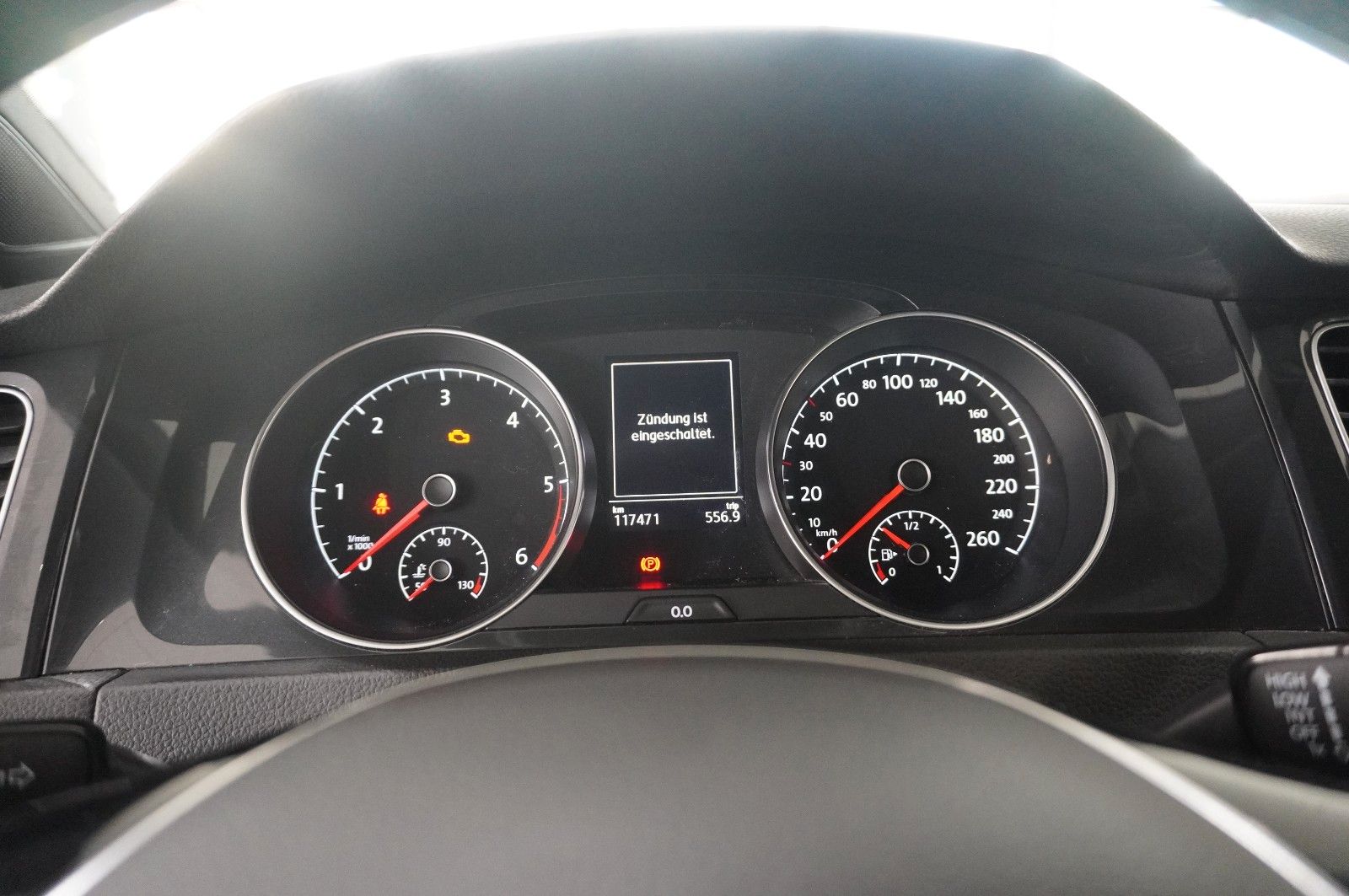 Fahrzeugabbildung Volkswagen Golf VII Vari. 1.6 TDI COMFORTL. NAVI/LED/KAMERA