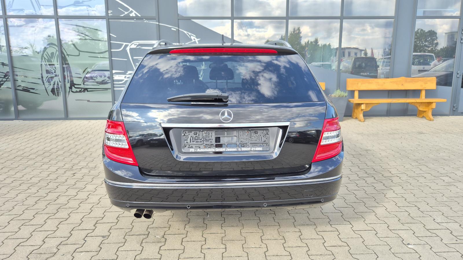 Mercedes-Benz T-Modell C 180 BlueEfficiency*Xenon*Teilleder