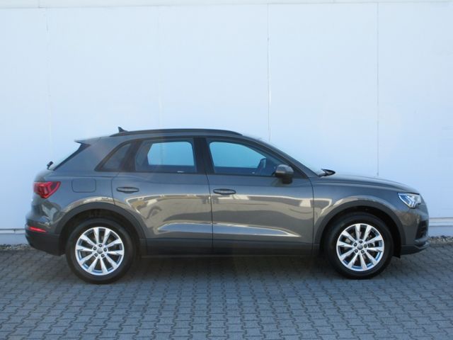 Q3 35 TFSI S-tronic AHK/MATRIX/ASSISTENZ/NAVI+VZ