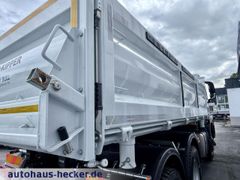 Iveco X-Way AD300X50Z HR OFF