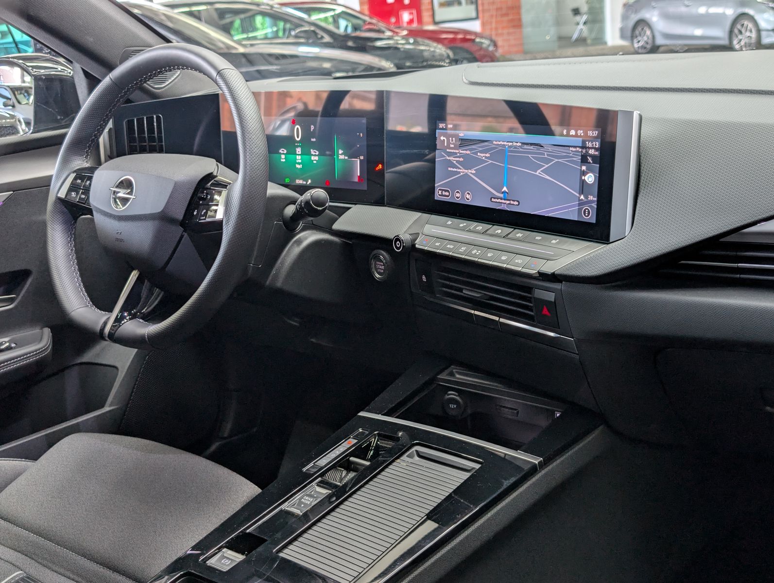 Fahrzeugabbildung Opel Astra ST 1.2T GS AHK*360°KAM*MATRIX*ACC*HuD*PANO
