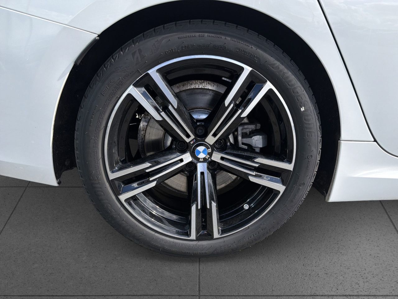 BMW 330 - Bild 19