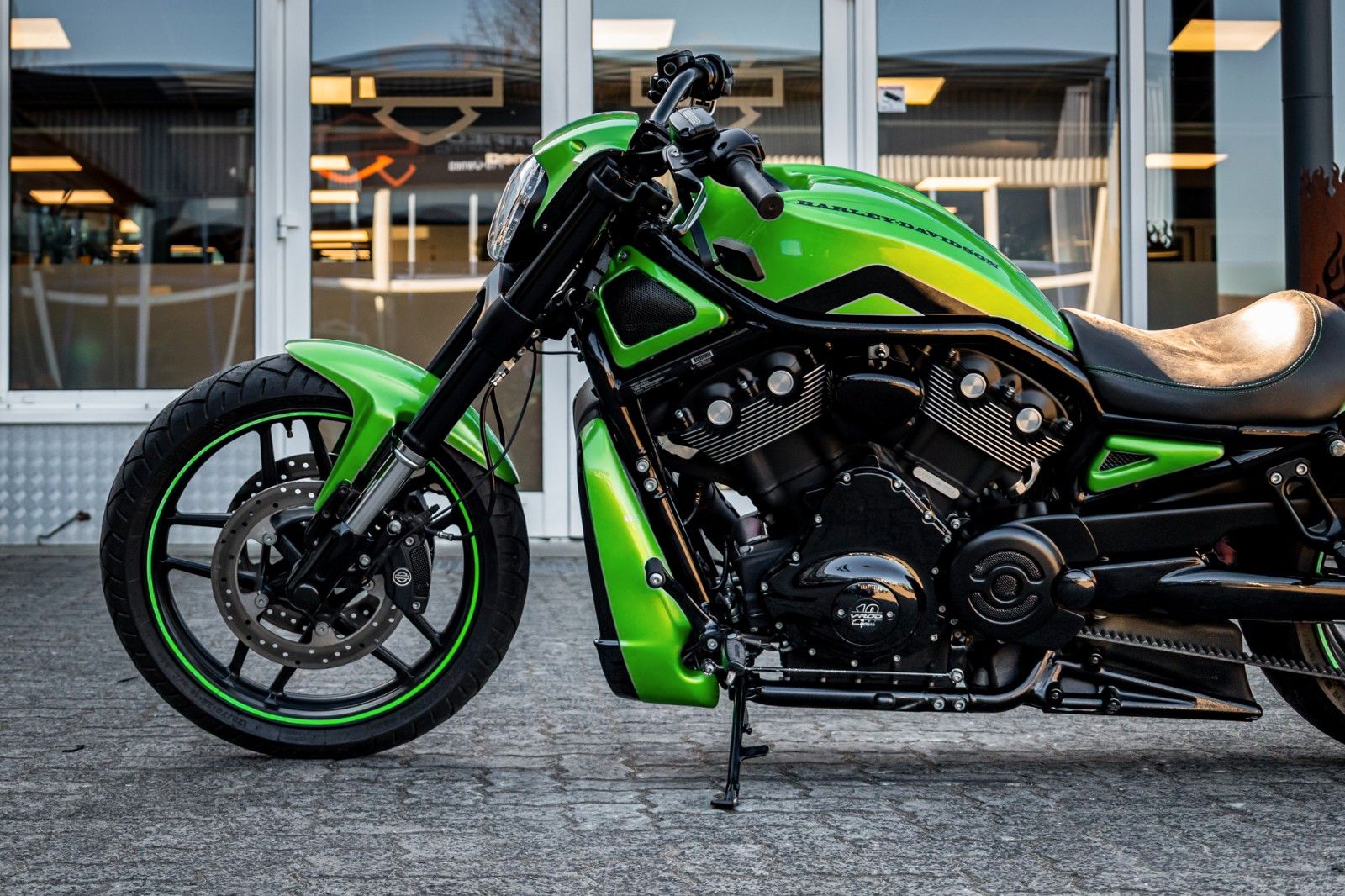Fahrzeugabbildung Harley-Davidson NIGHT ROD SPECIAL VRSCDX - 69-CUSTOMS