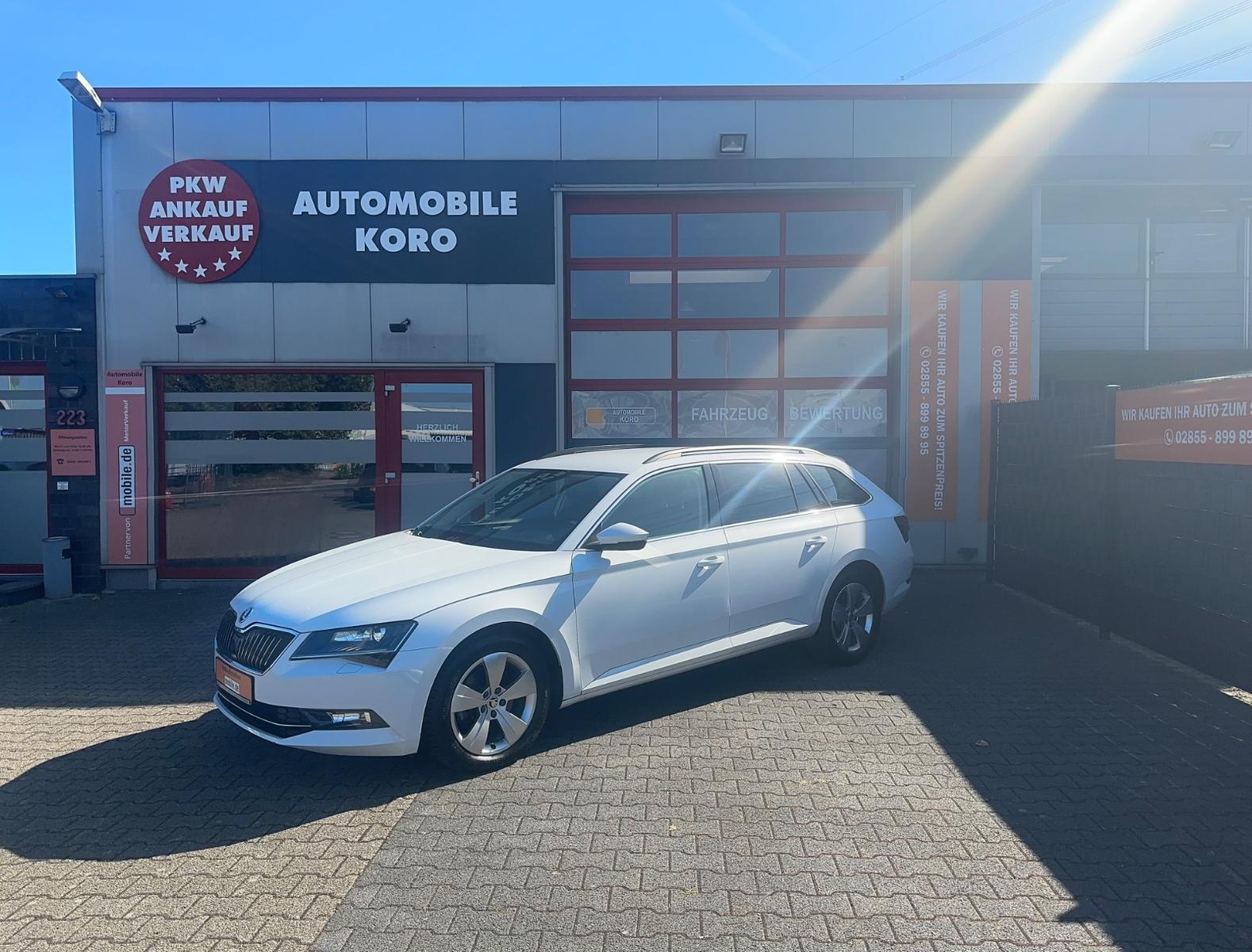 Skoda Superb Combi/XENON/NAVI/KAMERA/APPLE-CARPLAY