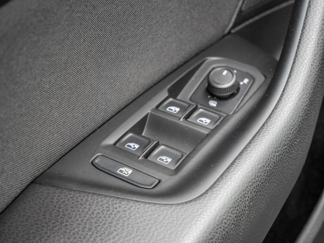 Passat Variant 2.0 TDI Business SHZ NAVI ACC LED