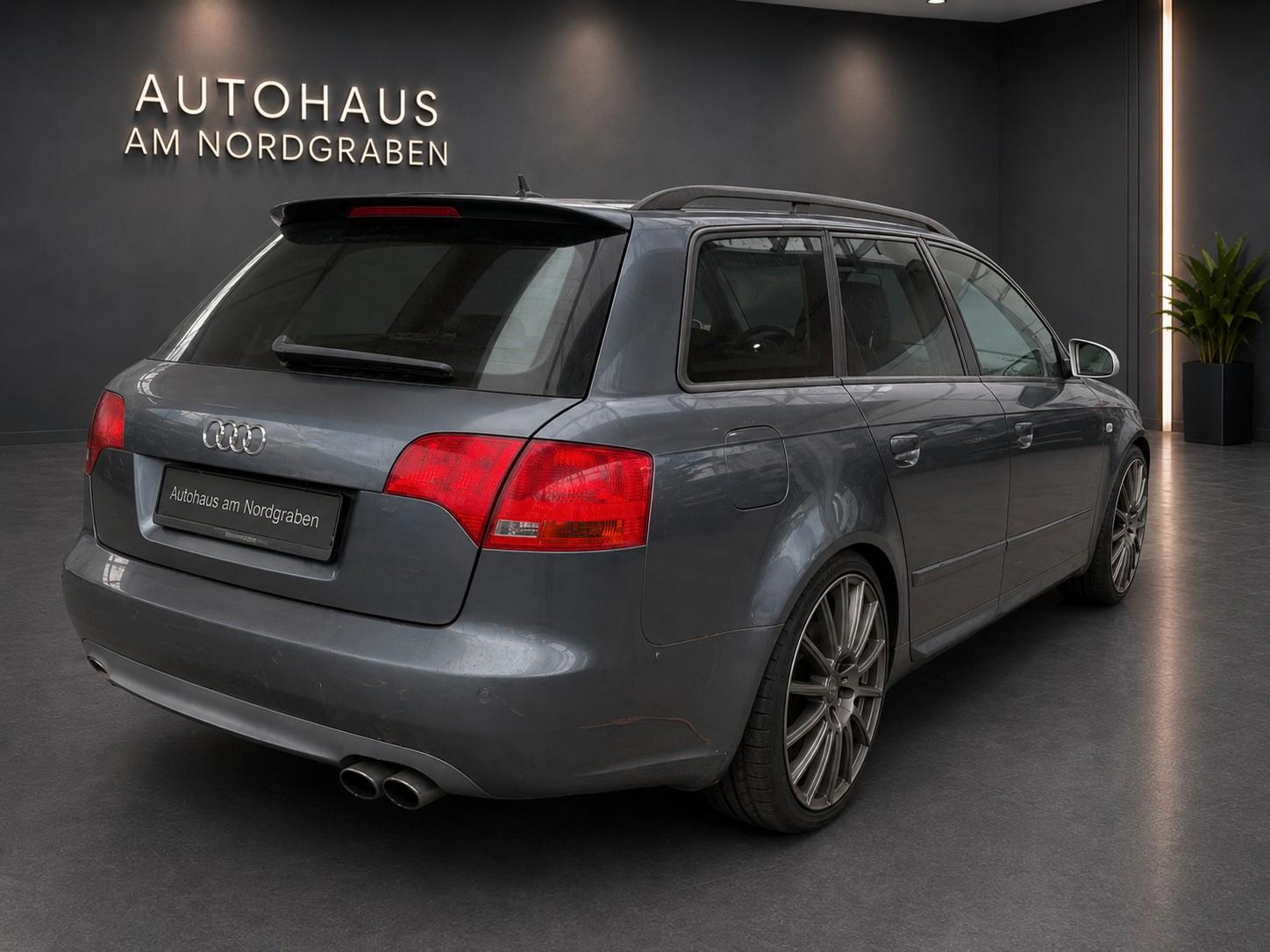 Audi S4 Avant 4.2 V8 344 ch BVM quattro / Recaro Alcantara-Cuir / Bose / Toit ouvrant / GPS MMI Plus