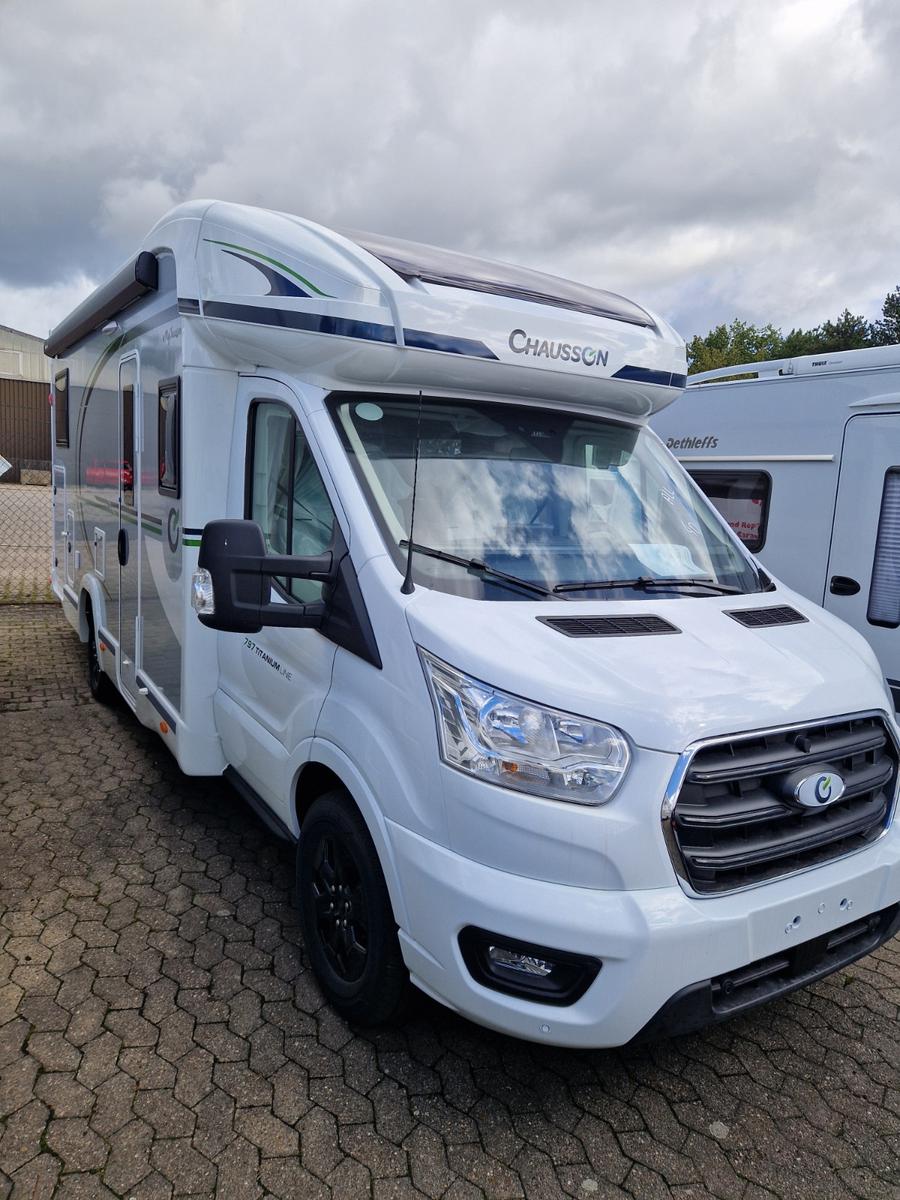 Chausson 797 Titanium M26 Automatik 4,1t ohne Hubbett