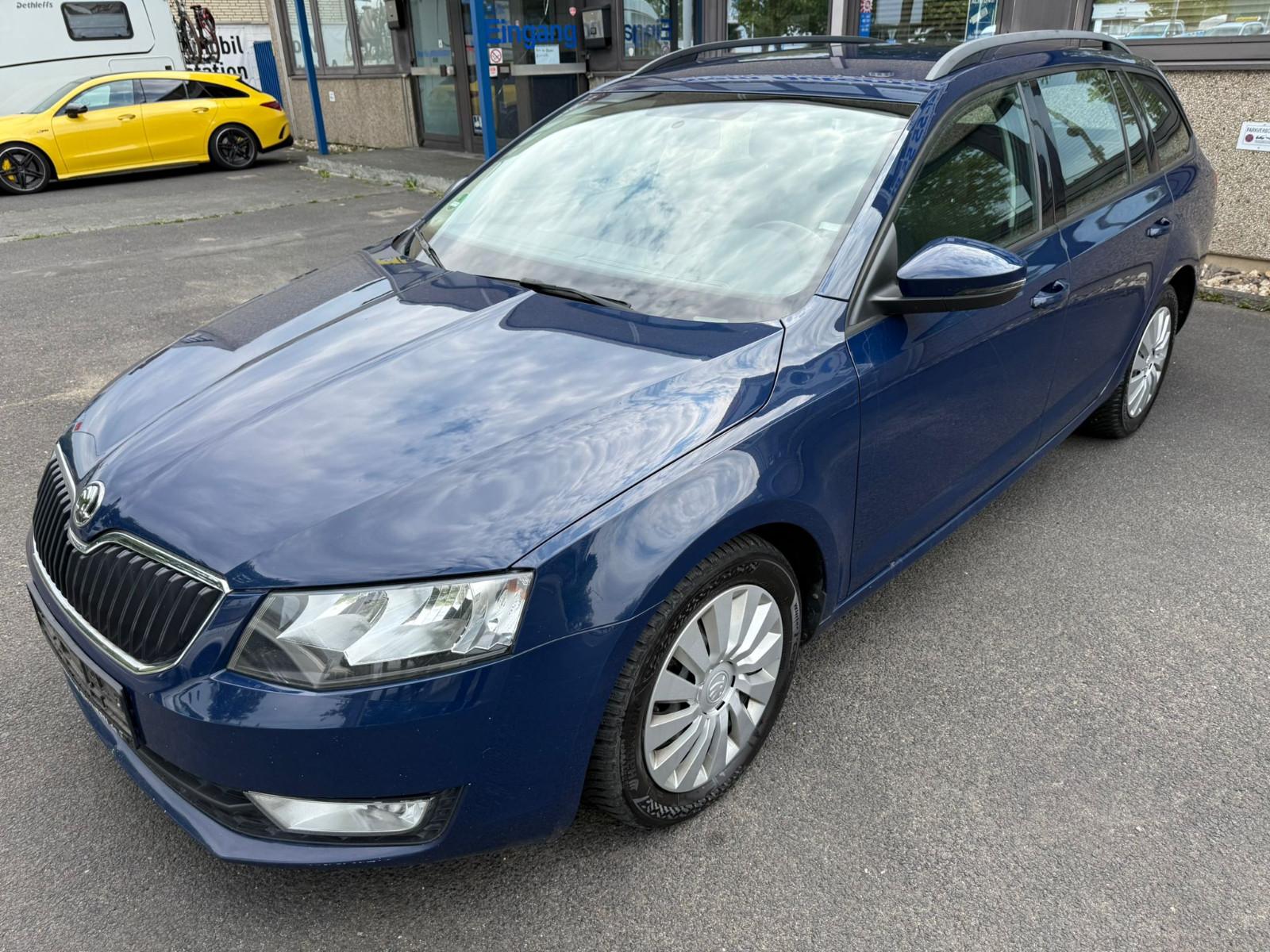 Skoda Octavia Combi Ambition 1.Hand AHK