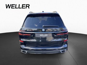 BMW X7 - 11