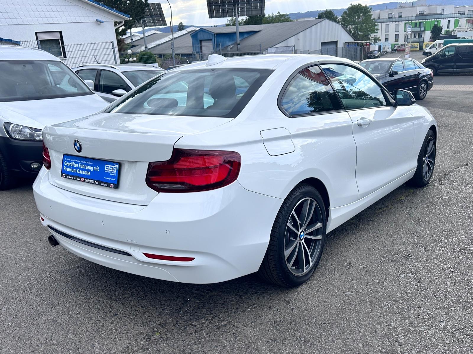 BMW 218 d Coupe Sport Line Navi SitzHz PDC LED 1.Hand, миниатюра 6