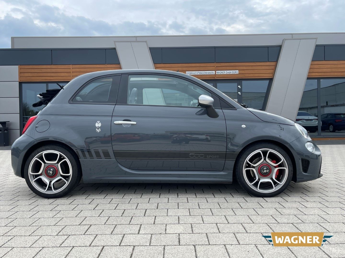 Fahrzeugabbildung Abarth 500 Cabrio 595 C Turismo 1.4 Leder Automatik