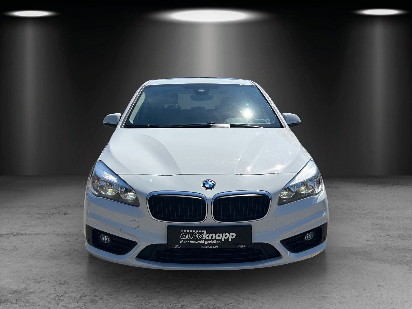 Fahrzeugabbildung BMW 218 Active Tourer, Advantage