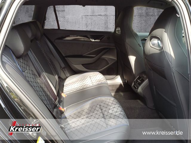 Passat 2.0 TDI R-Line 4Motion/DSG/ACC/KLIMA/LED