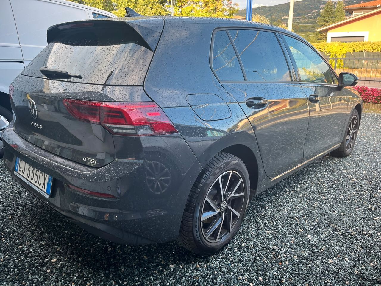 Volkswagen Golf 1.0 TSI EVO Life NEOPATENTATI imagem 3