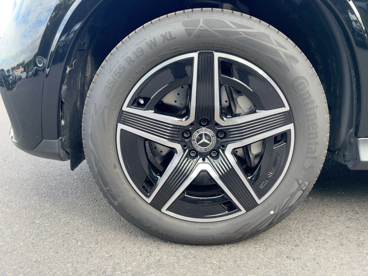 Fahrzeugabbildung Mercedes-Benz GLC 300 de 4M AMG/Night/360°/Digital-Light/AHK