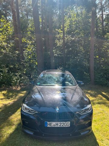 BMW Bmw 330d m Paket ( Beschreibung durchlesen )