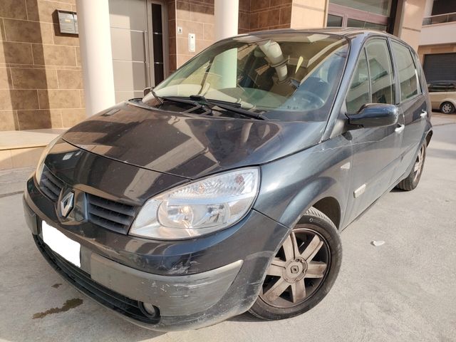 Renault Scenic 1.5 dCi/105CV Dynamique