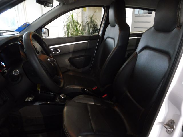 Dacia Spring Electric Comfort Plus 8-fach bereift