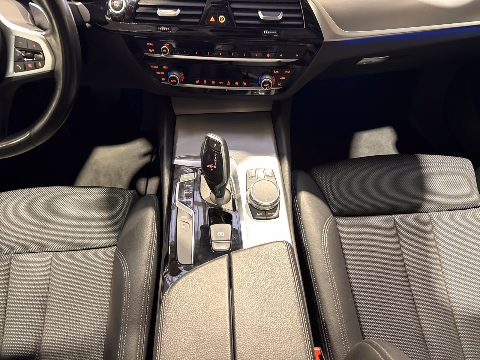 BMW 530e iPerformance Limousine Sport Line