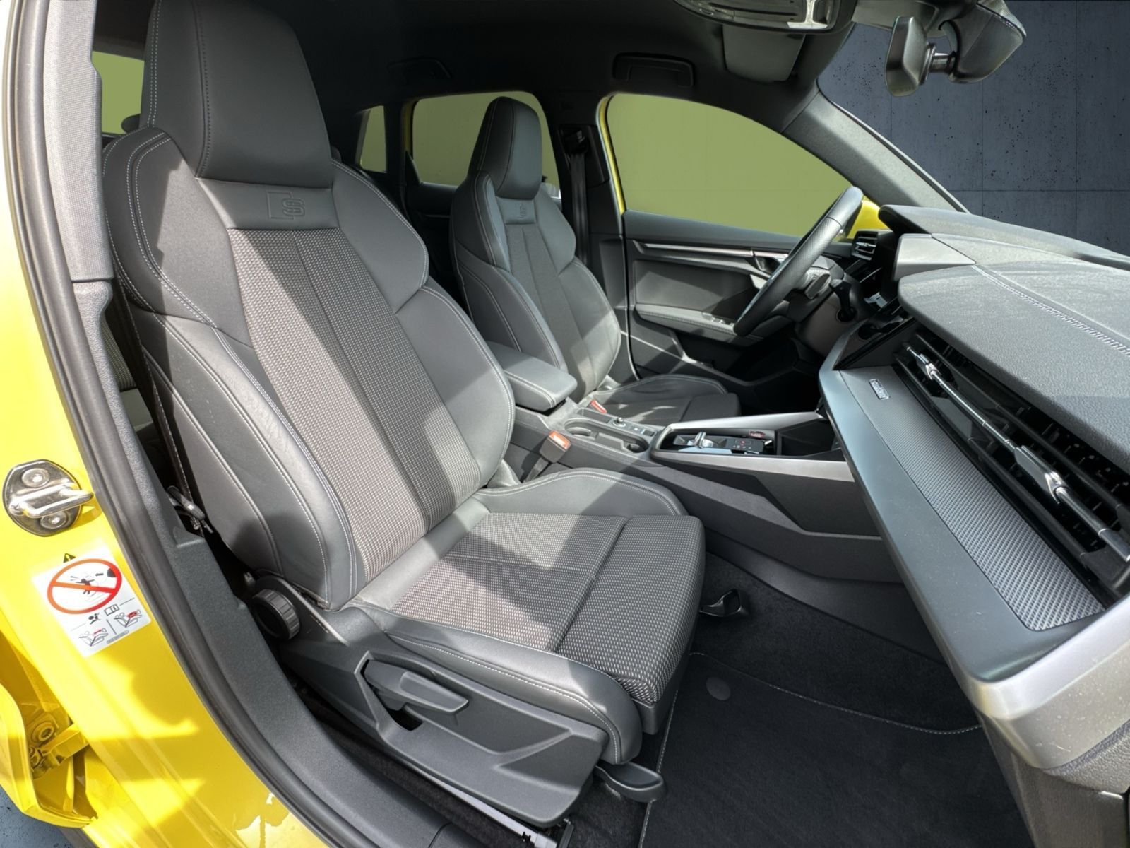 Audi S3 Sportback TFSI Nav ACC Assist sound optik foto 14