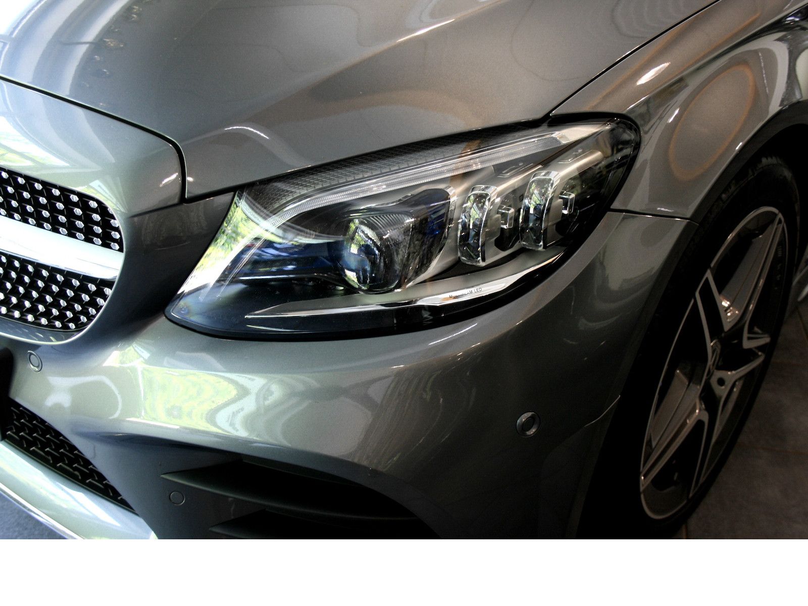 Fahrzeugabbildung Mercedes-Benz C 300 d Coupe AMG *Pano-Dach*Totw.*Multibeam.*Am