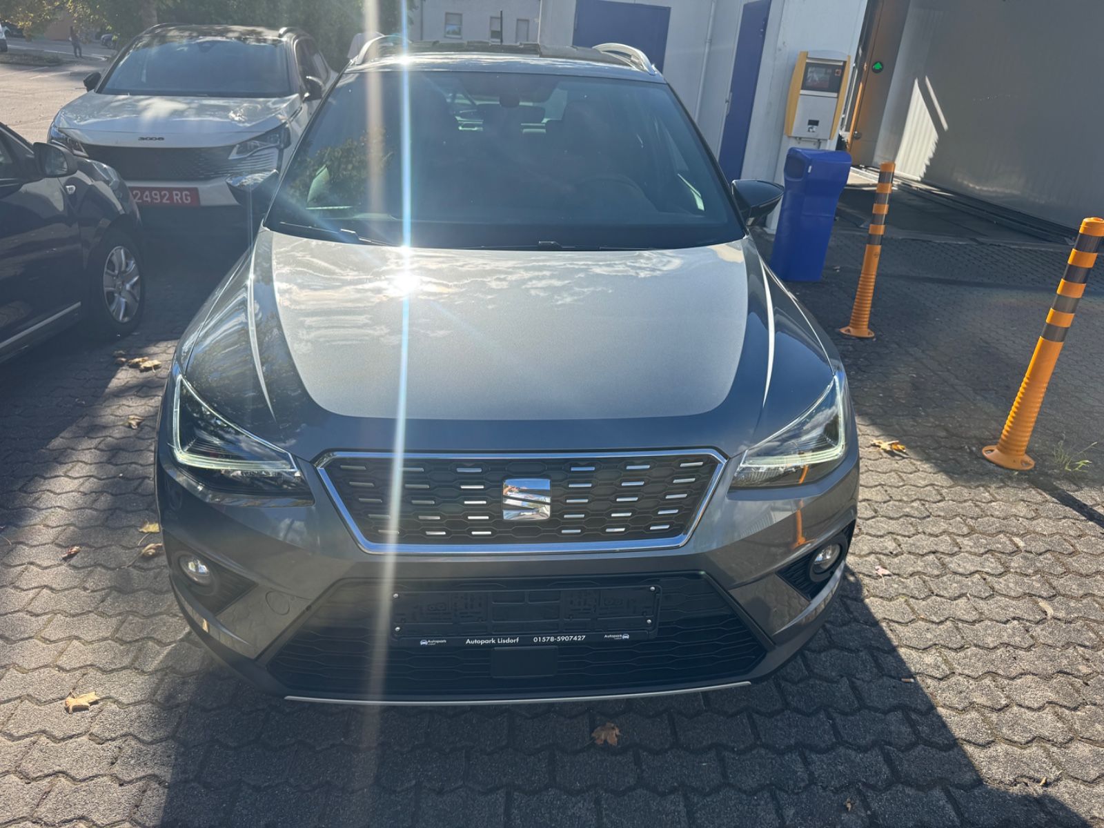 Fahrzeugabbildung SEAT Arona Xcellence LED+Navi+ACC+Lane