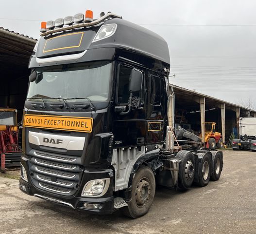 DAF XF 530 SSC 8x4 INTARDER 120 T