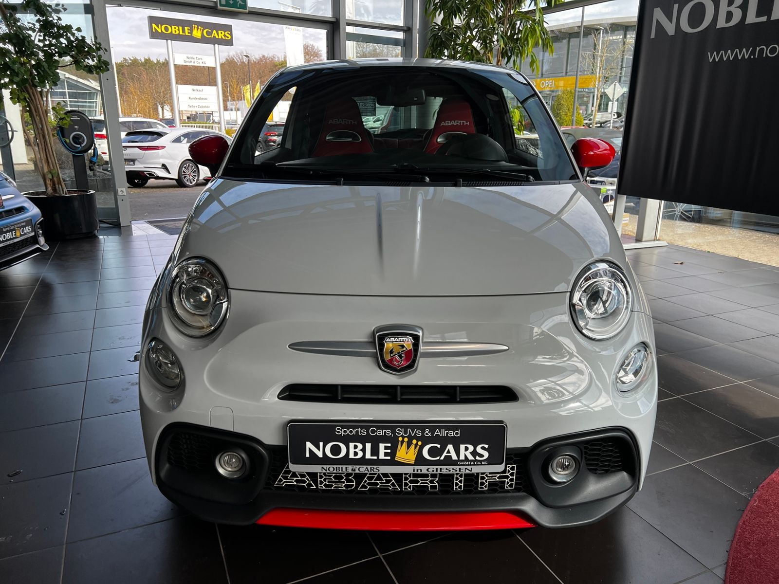 Fahrzeugabbildung Abarth 595 Turismo XENON NAVI LEDER ALU