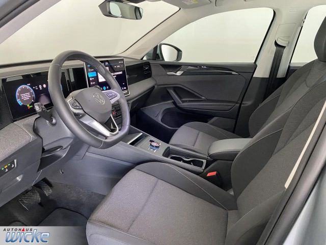Tiguan 1.5 eTSI DSG Basis NAVI KLIMA PDC LED