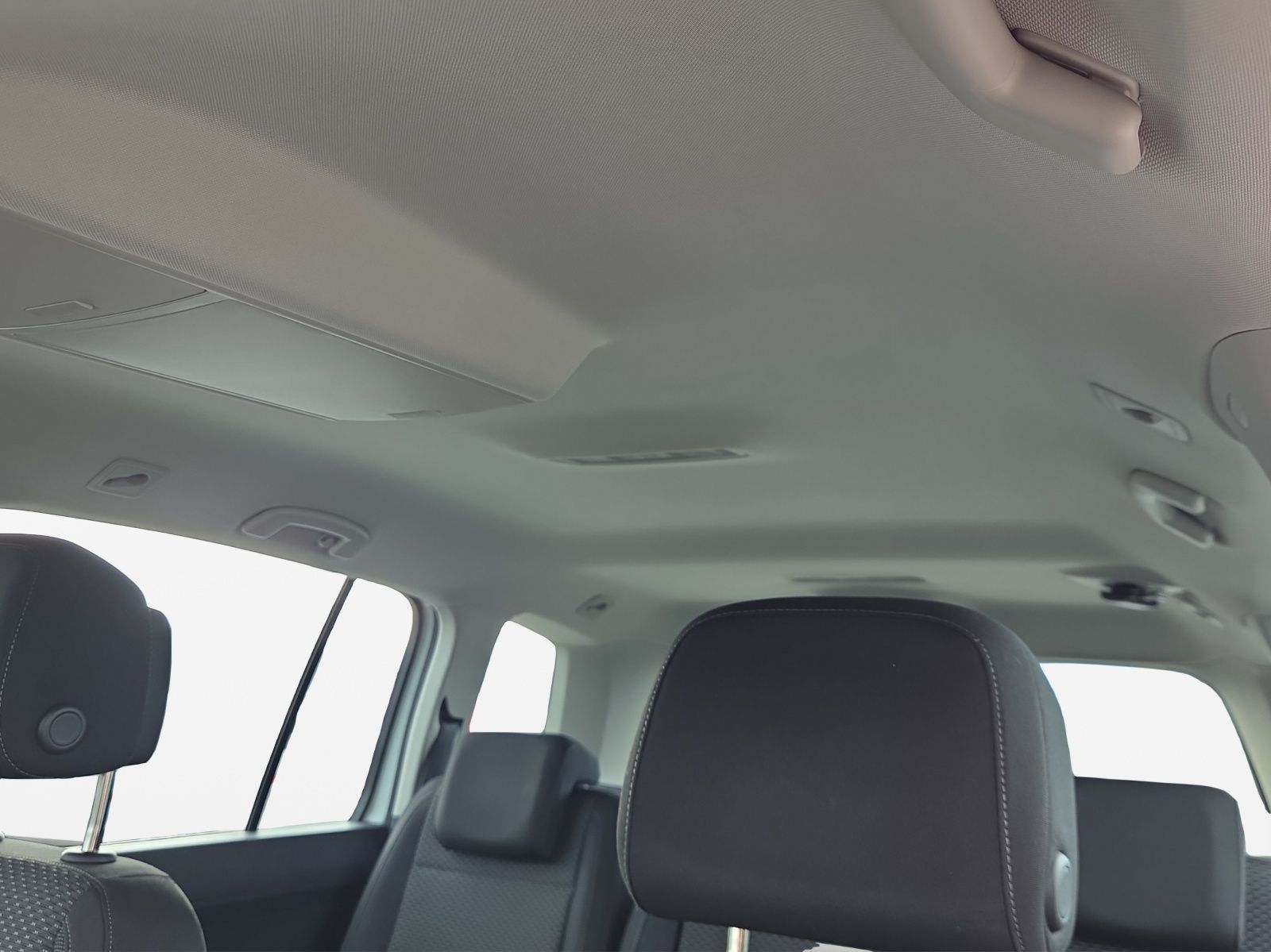Volkswagen Touran - Bild 13