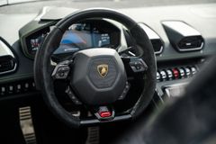 Fahrzeugabbildung Lamborghini Huracán EVO Spider*LIFT*DAB*PDC*CAM*MIETKAUF