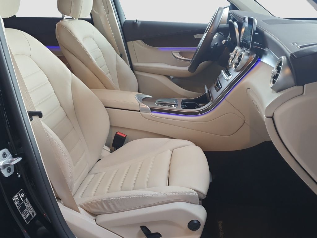Fahrzeugabbildung Mercedes-Benz GLC 300 e 4MATIC Coupé Night*HUD*Leder*PDC*360°