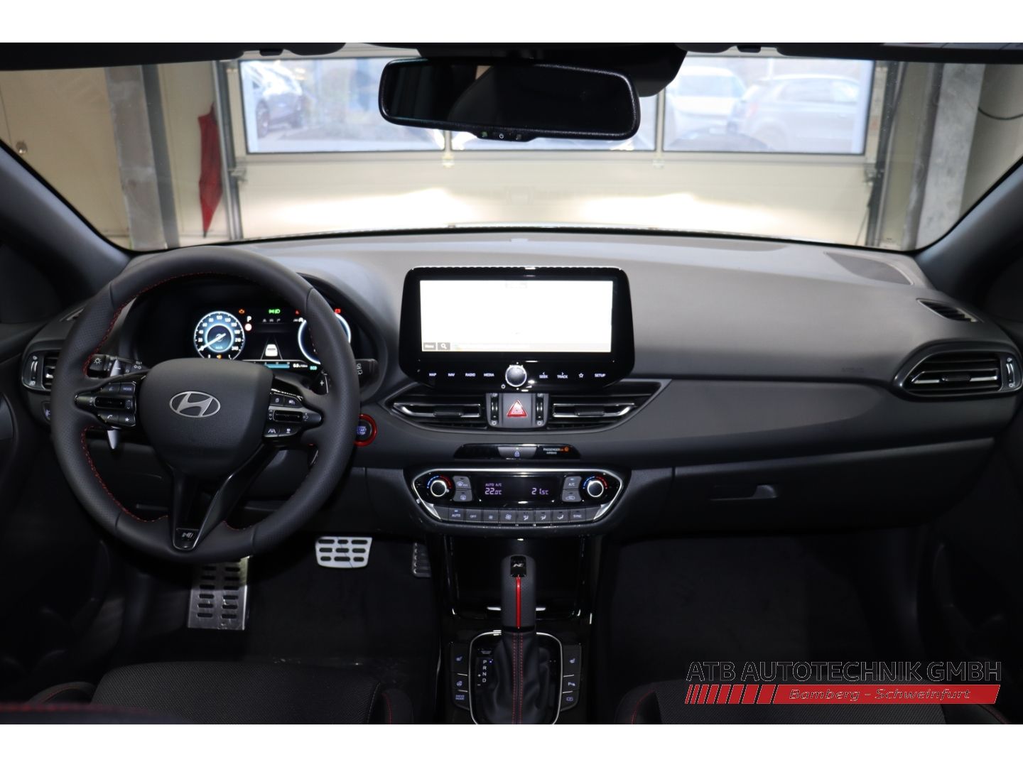 Fahrzeugabbildung Hyundai i30 N Line 5-Türer MY25 1.5 T-GDI 140 PS 48V 7-D