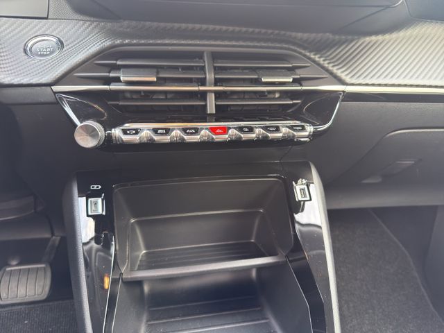Peugeot 2008 e- Elektromotor 136 e- Active KeyLess+PDC
