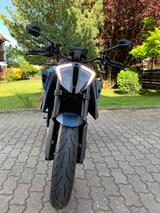 KTM Superduke 1290R + TECHPACK + 24 Monate Garantie - MOTORRAD 24