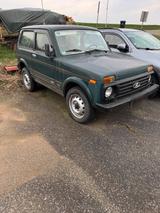 Lada Niva 4x4 Motorschaden - Lada Niva: M