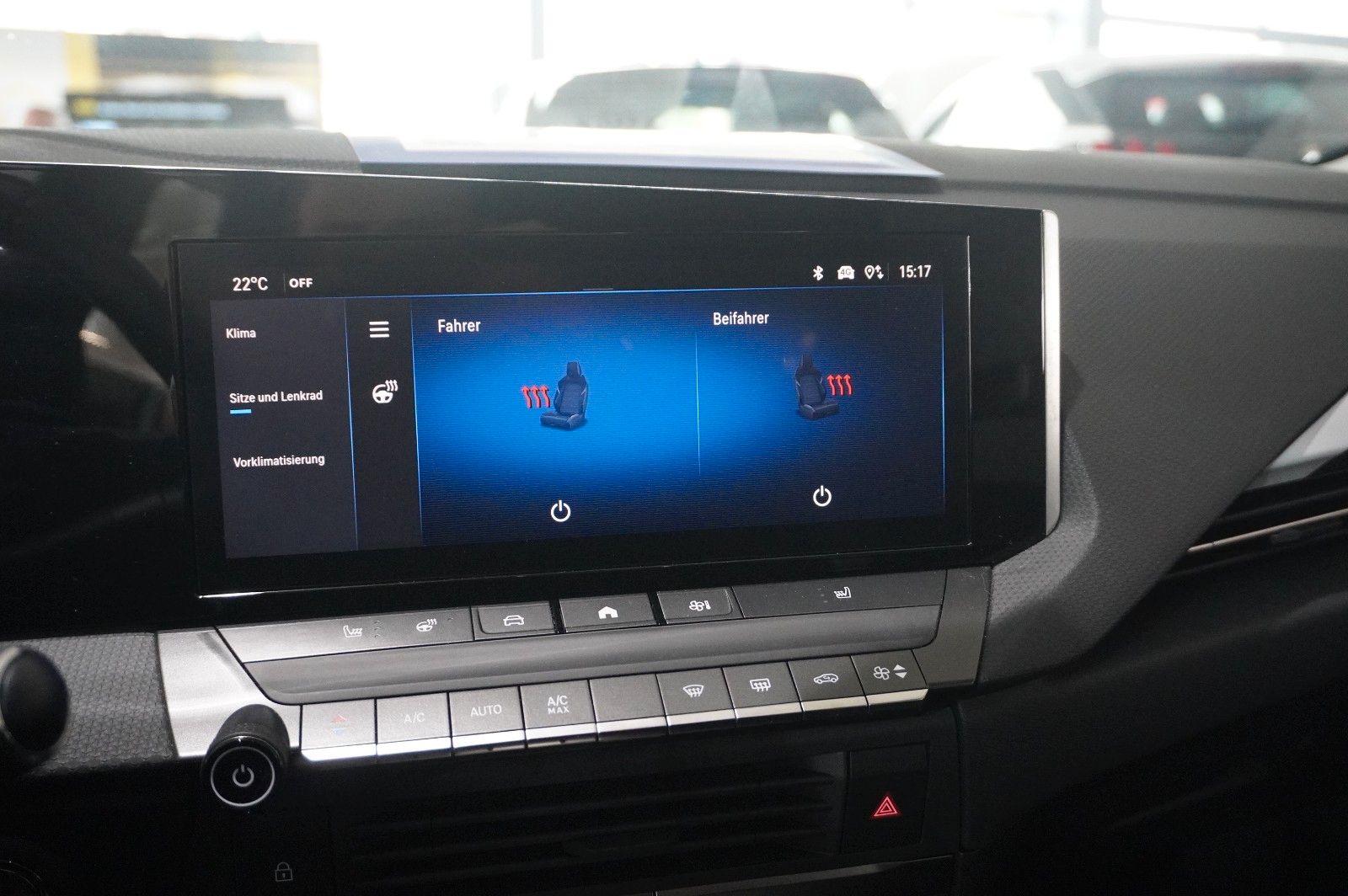Fahrzeugabbildung Opel Astra L Lim. 1.6 HYBRID BUSINESS NAVI/LED/KAMERA