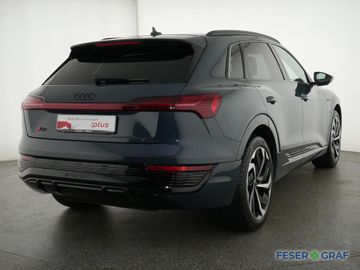 Audi Q8 e-tron - 3