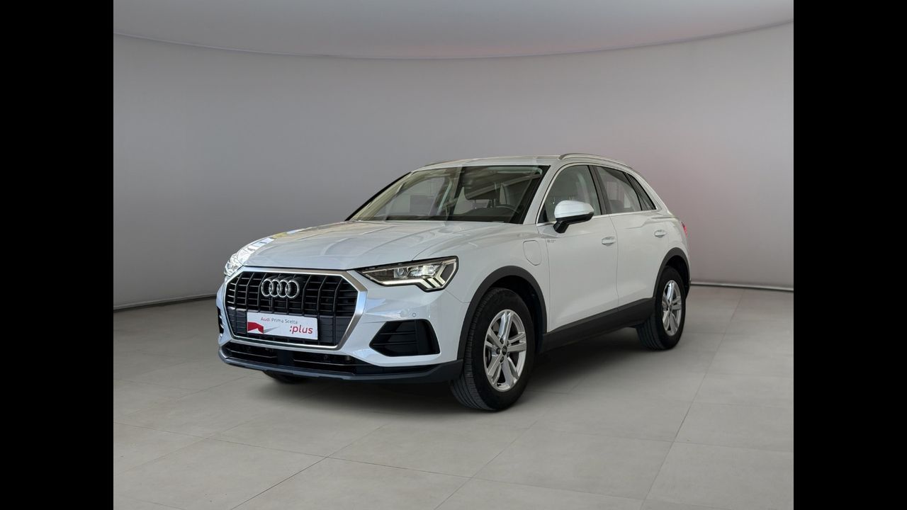 Audi AUDI Q3 II 2018 - Q3 45 1.4 tfsi e Business s-tr