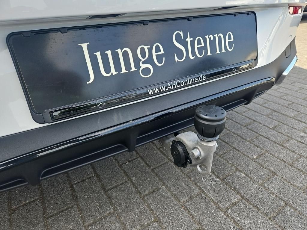 Fahrzeugabbildung Mercedes-Benz CLE 200 Coupé AMG AHK ACC Pano Sitzklima 360°