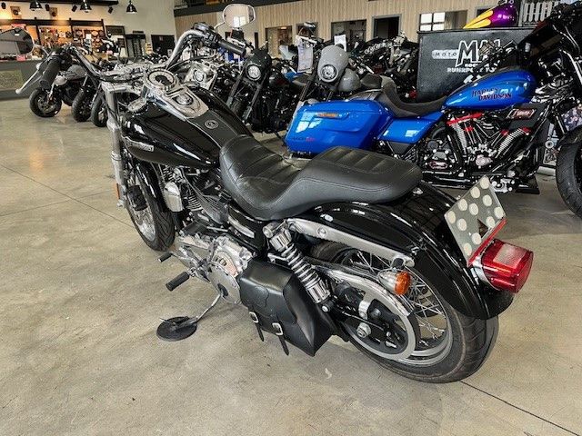 Fahrzeugabbildung Harley-Davidson FXDC Dyna Super Glide