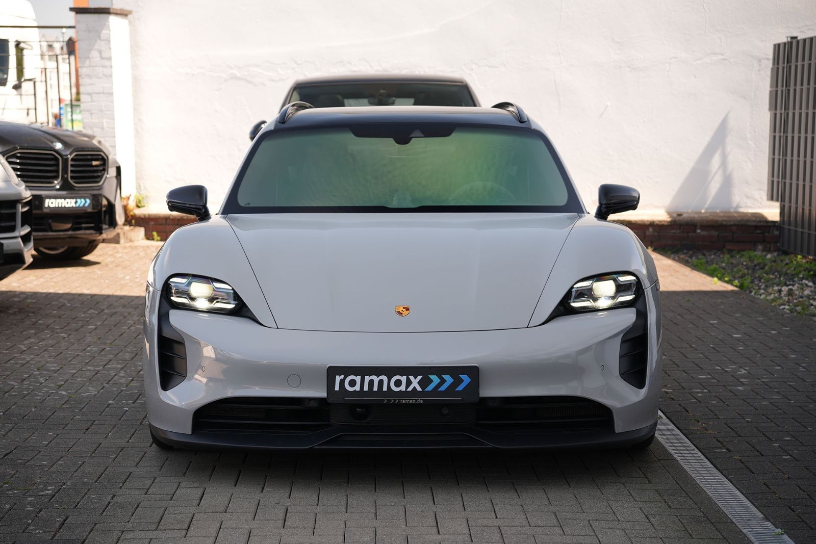 Porsche Taycan GTS Sport Turismo PCCB-PDCC-INNODRVE-VOLL imagem 3