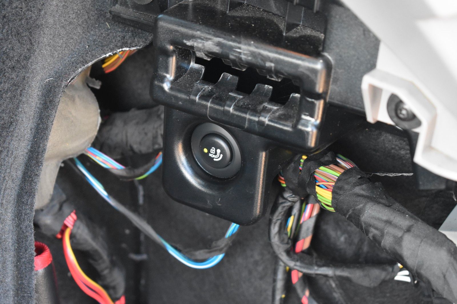 Fahrzeugabbildung BMW 530 d Touring ACC AHK HUD